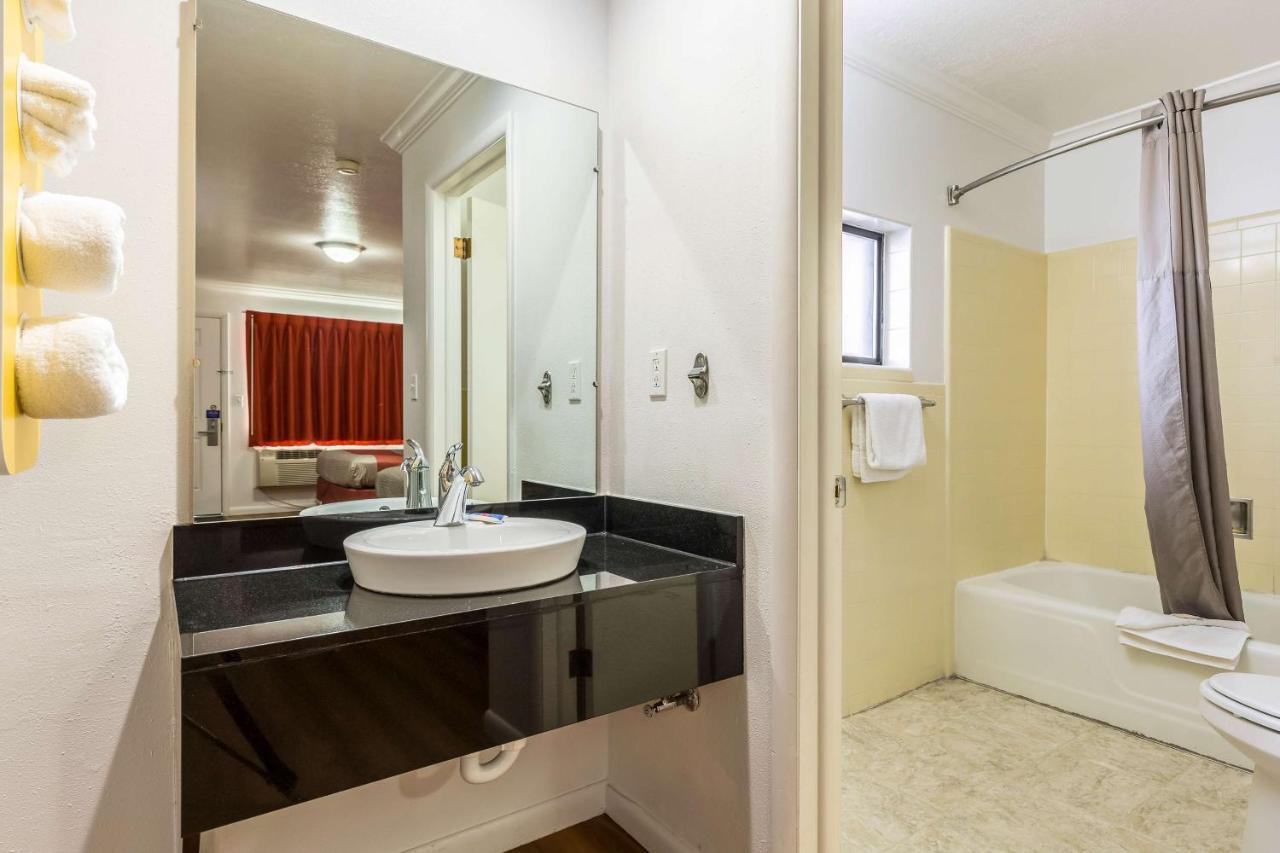 Motel 6 Tremonton, Utah מראה חיצוני תמונה